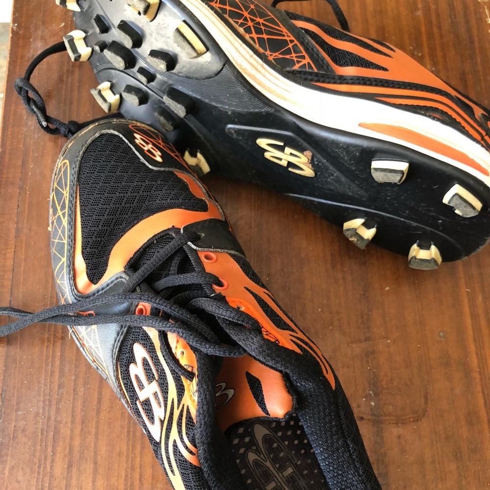 Men’s  Softball Cleats